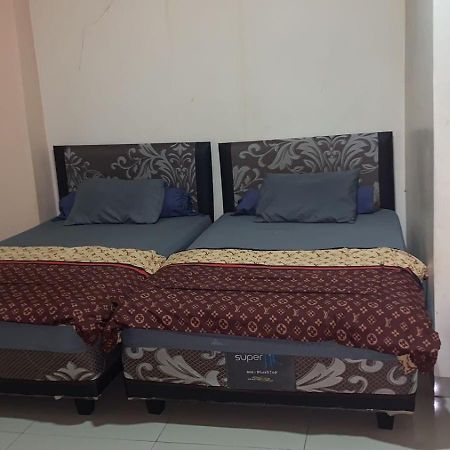 Motel Wisma Reza Palopo Exteriér fotografie